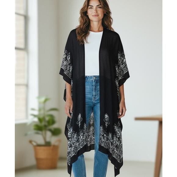 Shawl Poncho Wrap Kimono Black Geometric Aztec OSFM LOVESTITCH Boho Aztec Artsy - Picture 1 of 10